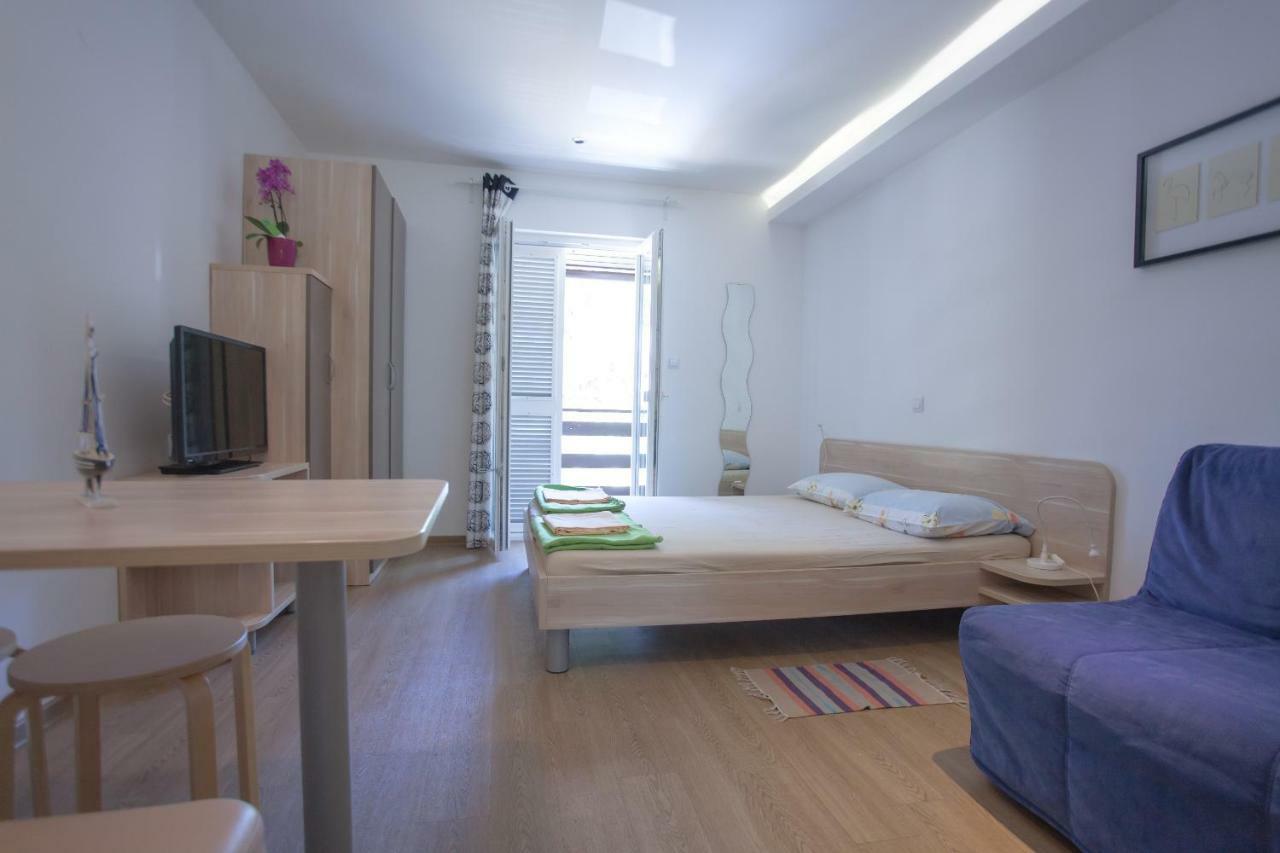 Studio Apartment - Seaview Premantura Extérieur photo